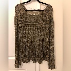 M Free People long sleeve
